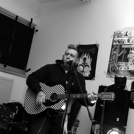 Dead Ginns (D, Fichtelgebirge) Punkrock City Hof - 5. Januar 2026 (12).JPG